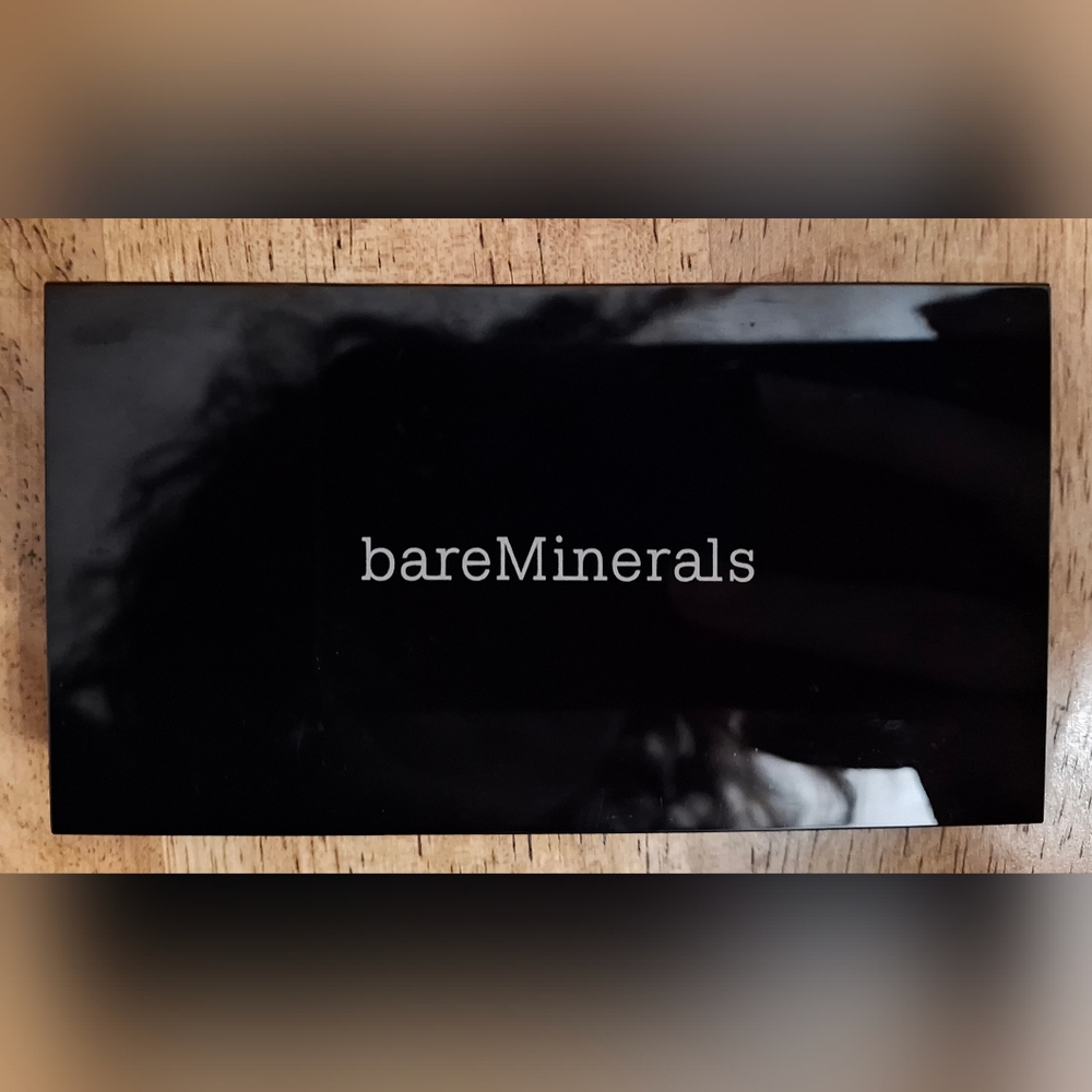 New Without Box, Bareminerals invisible light translucent powder duo